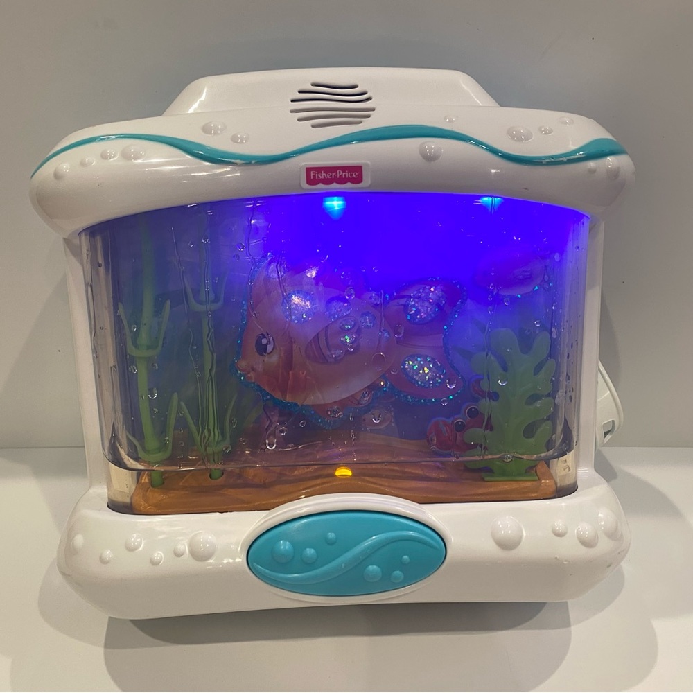 Fisher-Price Ocean Wonders Aquarium Baby Crib Sleep Sound Soother READ 2007